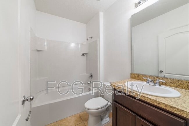 Building Photo - 519 Squires Grove Dr