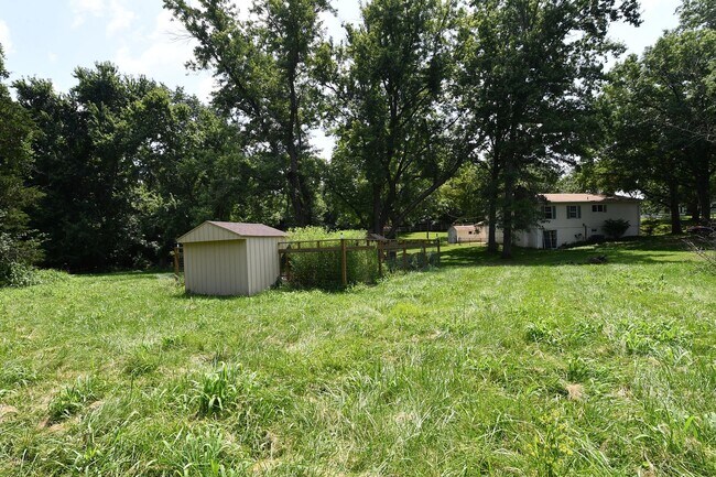 Building Photo - 2706 Christy Ave