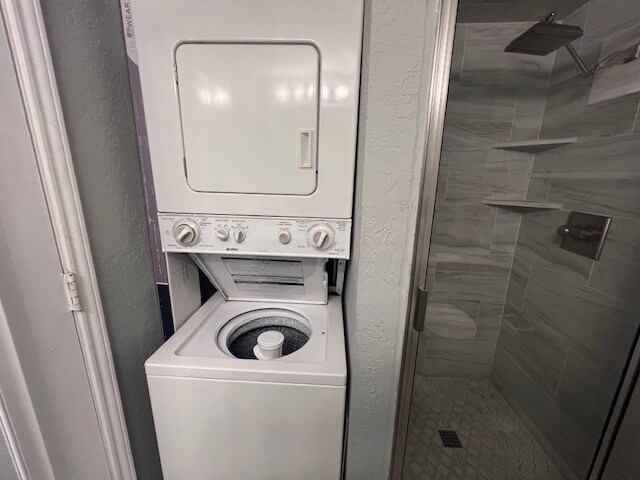 Building Photo - 3125 Sondra Dr