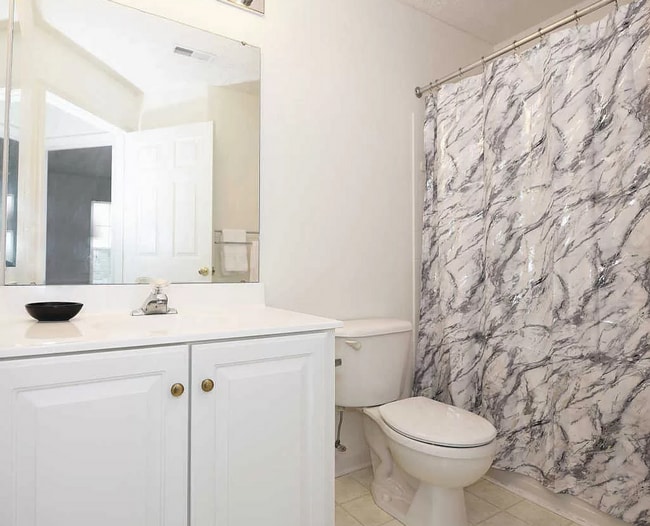 Building Photo - Stunning 3-bedroom, 2.5-bathroom home located in the desirable Abingdon, MD