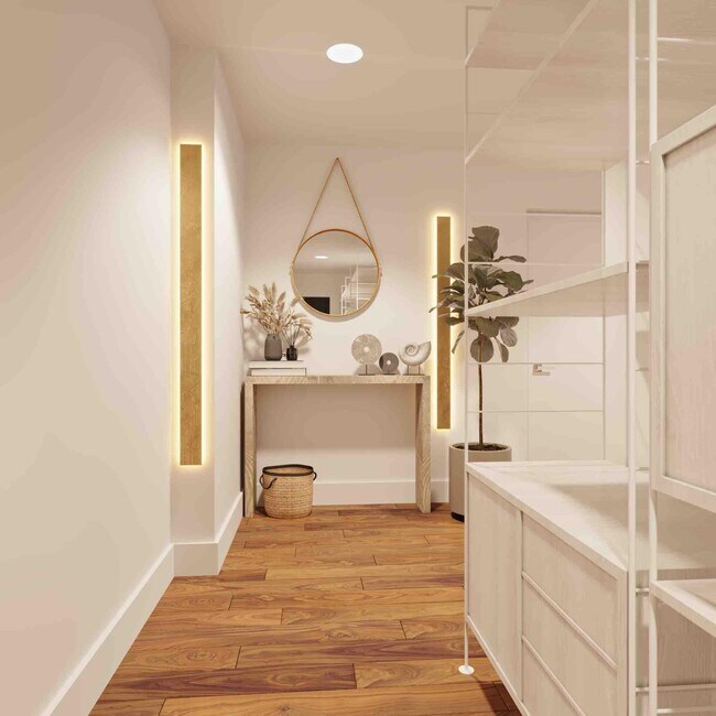 Building Photo - 77 Hudson St