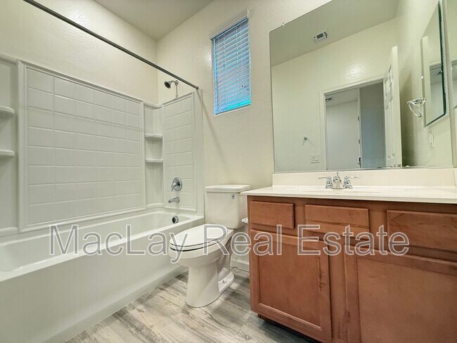 Building Photo - 2372 E Dust Devil Dr