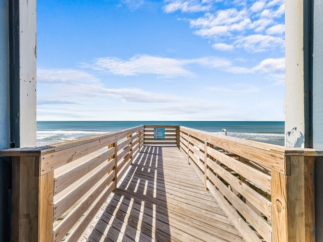 Building Photo - Furnished avail @ Topsail Reef Condos - OCEANFRONT