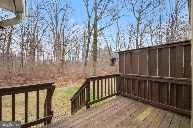 Building Photo - 24 Lipscomb Ct