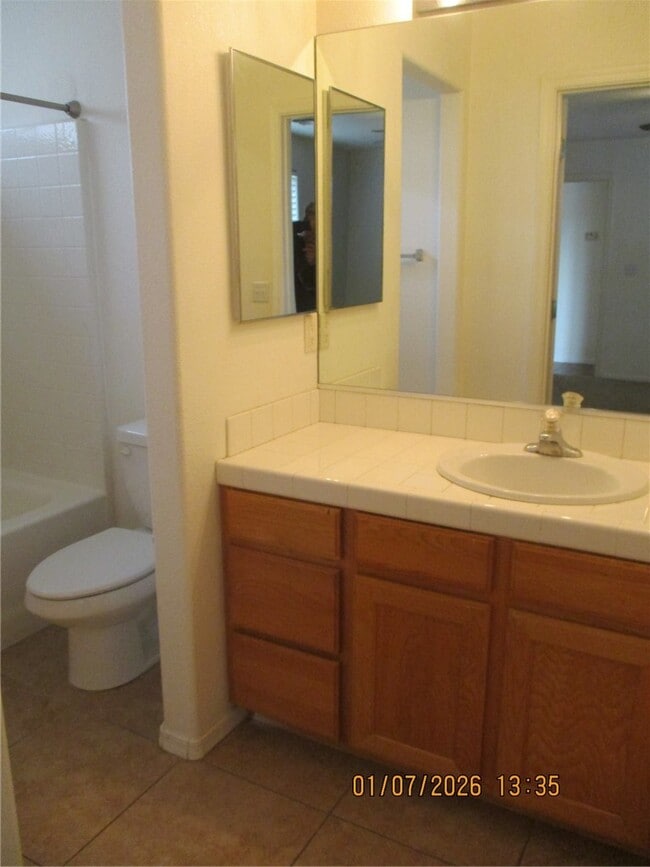 Building Photo - 2134 Jamie Rd