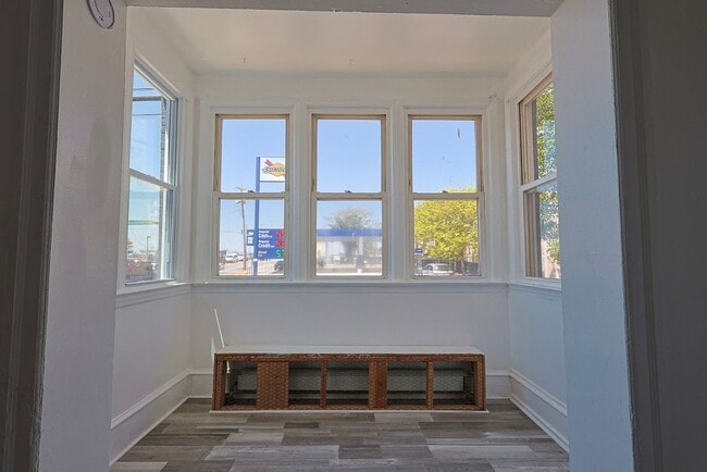 Building Photo - 3636 Winchester Ave