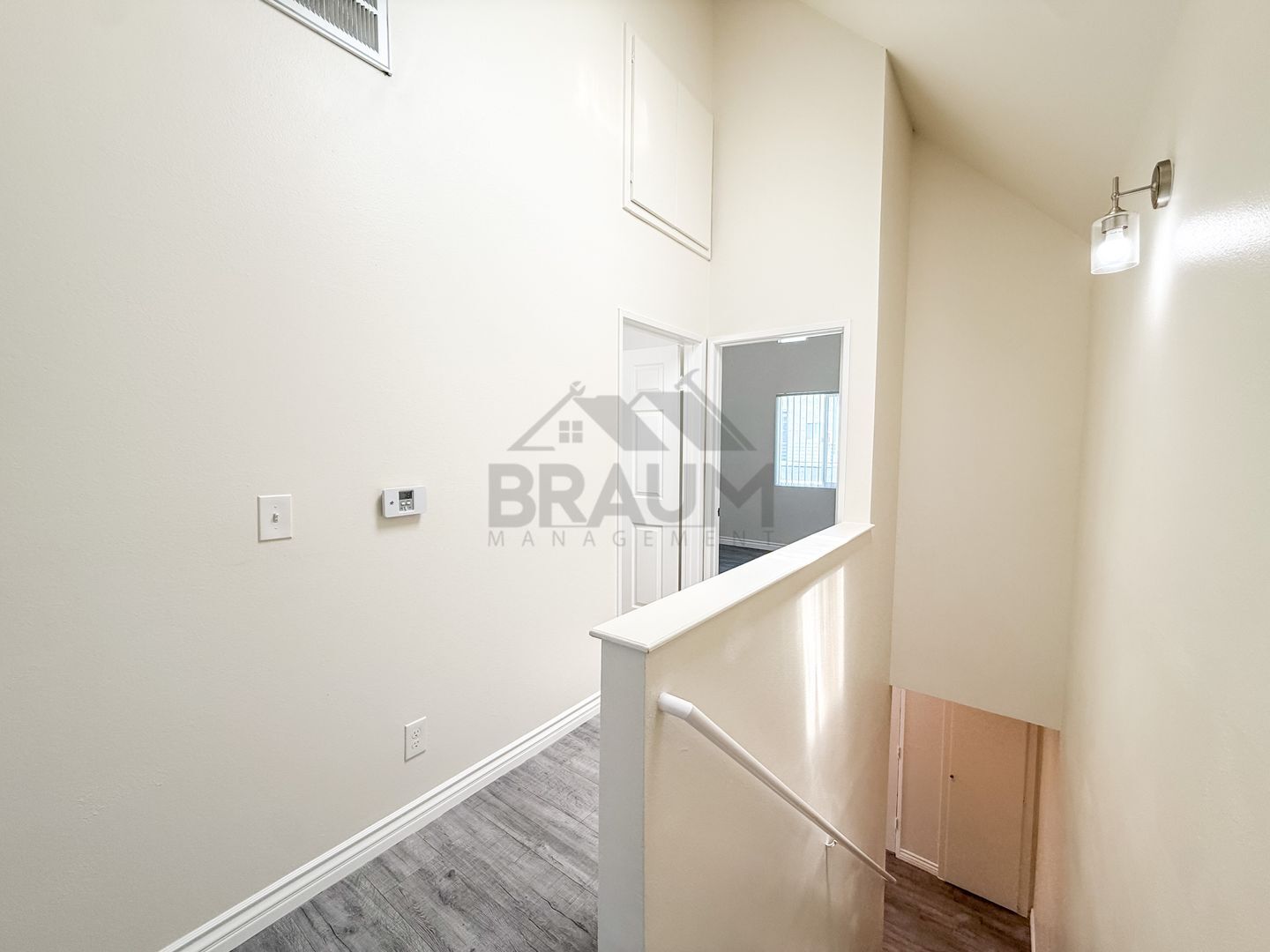 Building Photo - 14257 Friar St