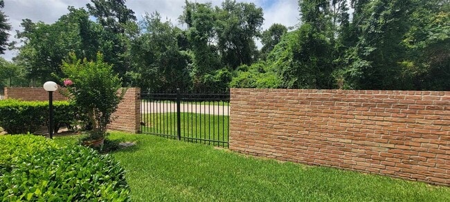 Building Photo - 14515 Wunderlich Dr