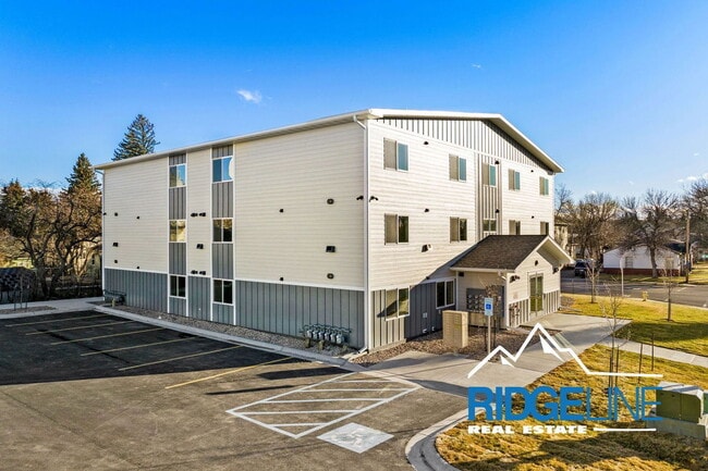 Building Photo - 2501 8th Ave N