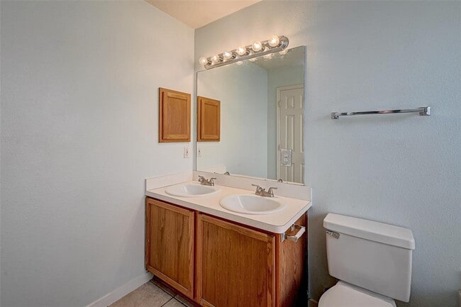 Building Photo - 17338 Turquoise Stream Dr