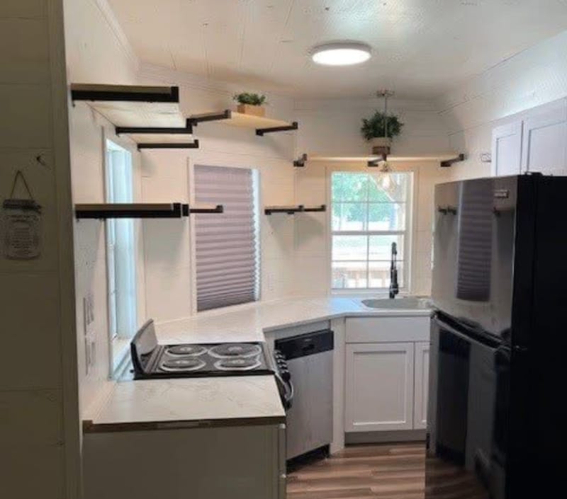 Building Photo - 87 Hill Creek Dr