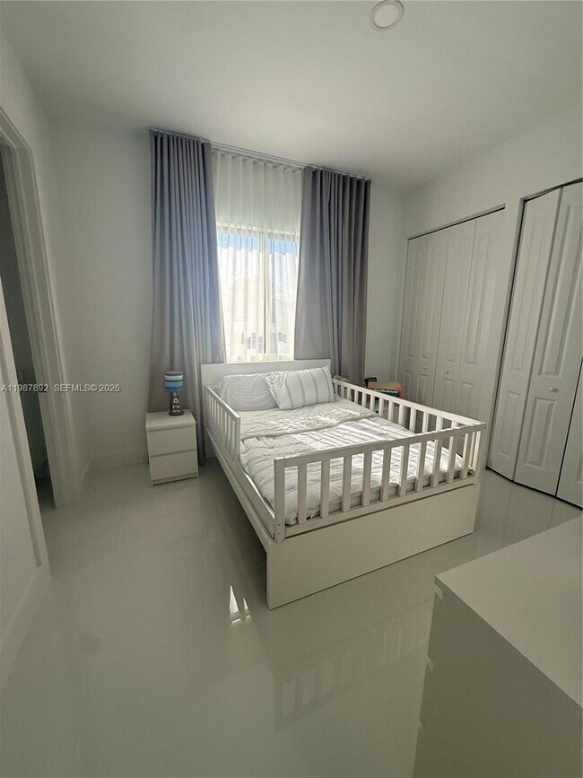 Building Photo - 15455 SW 232nd St