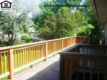 Building Photo - Light & Bright Dog Friendly House In A Great Location!