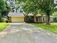 Building Photo - 104 Cotton Hill Rd