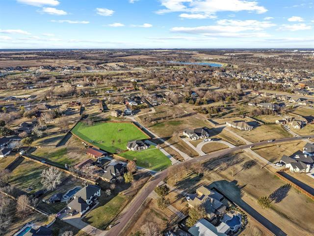 Building Photo - 2201 Norwood St