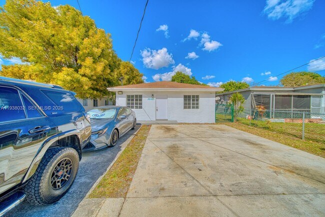 Building Photo - 2243 NW 61st St