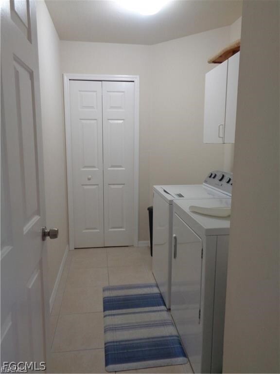 Building Photo - 2127 SW 52nd Ln