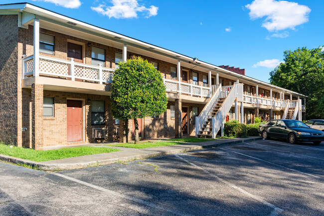 Primary Photo - Creek Bend Apartments