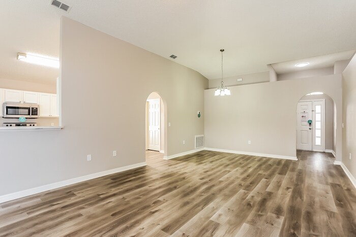 Building Photo - 9611 Watershed Dr E