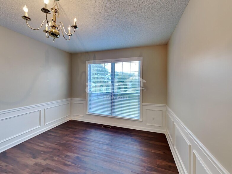 Building Photo - 2237 Tallapoosa Dr