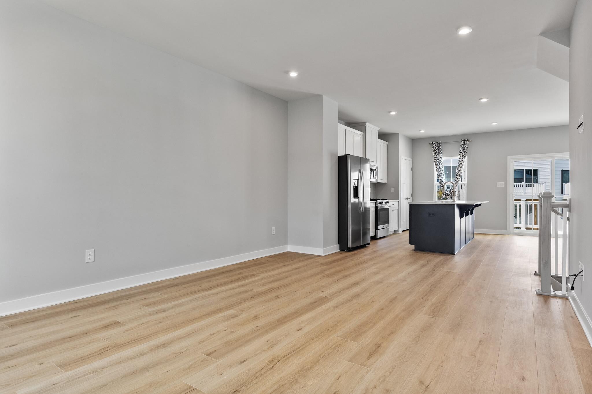 Building Photo - 1 Sage Way