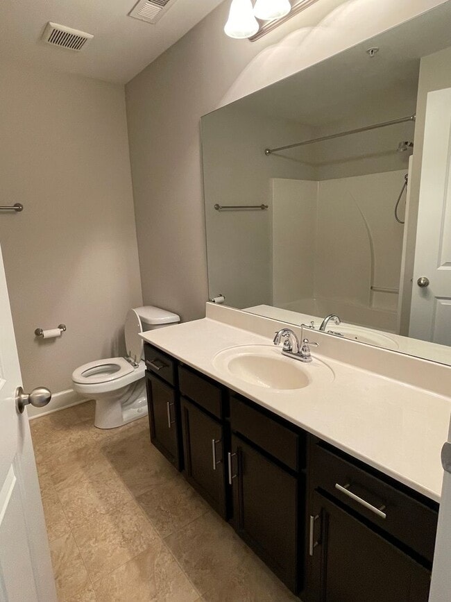 Building Photo - 8605 Peckham Ln