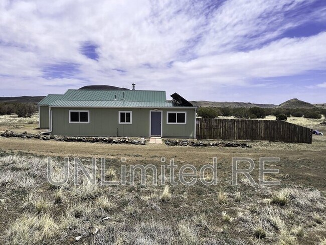 Building Photo - 69 Leupp Road