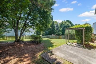 Building Photo - 10905 Pinewalk Forest Cir