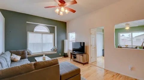 Building Photo - 2257 High Desert Cir NE