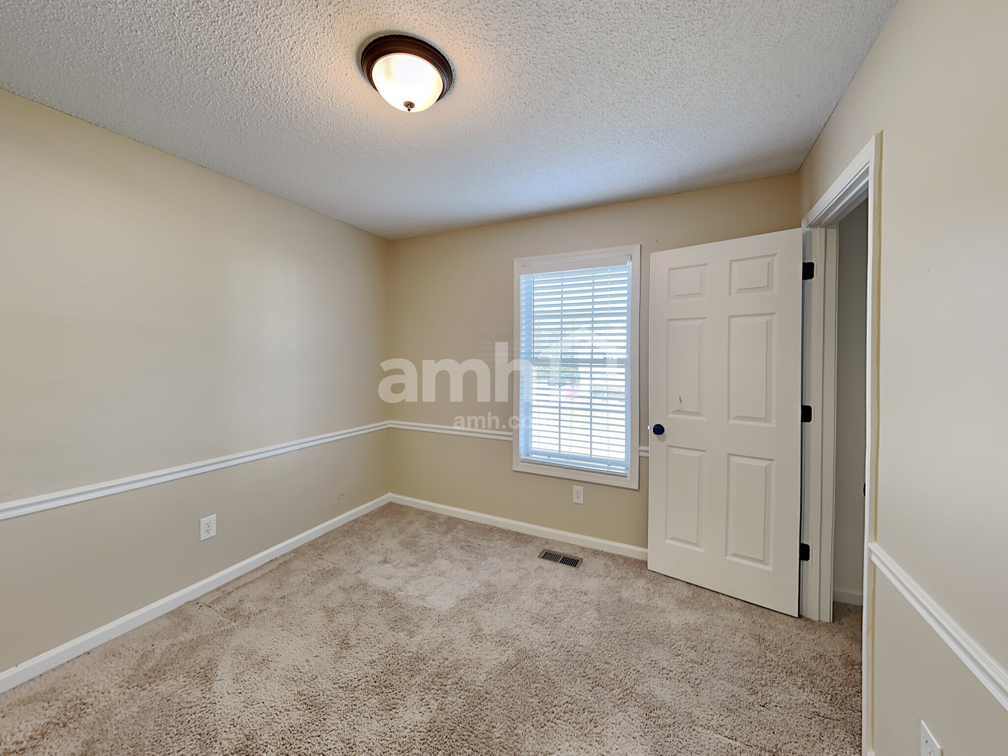 Building Photo - 123 Ivy Mill Way