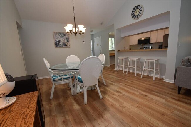 Building Photo - 1709 Pelican Cove Rd