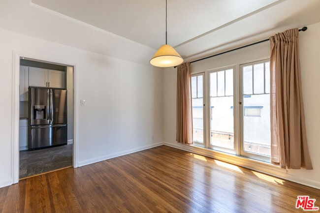 Building Photo - 650 Maltman Ave