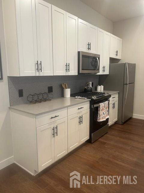 Building Photo - 5205 Drwal Pl