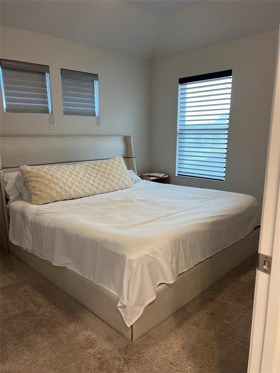 Building Photo - 107 Hornbill Dr