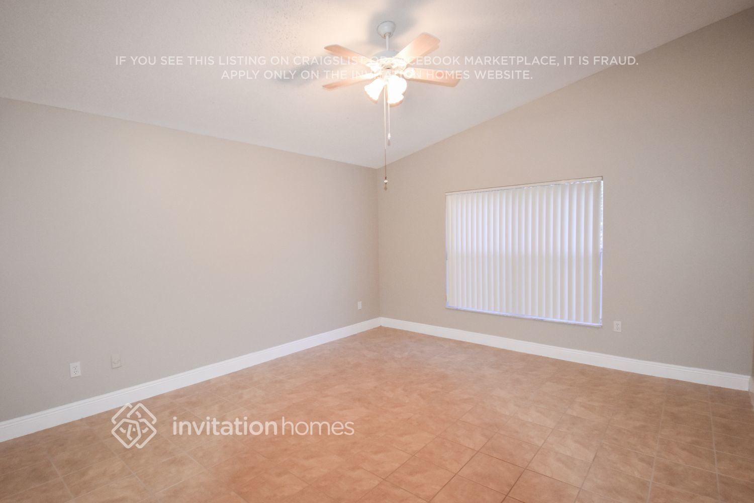 Building Photo - 15290 SW 51st St