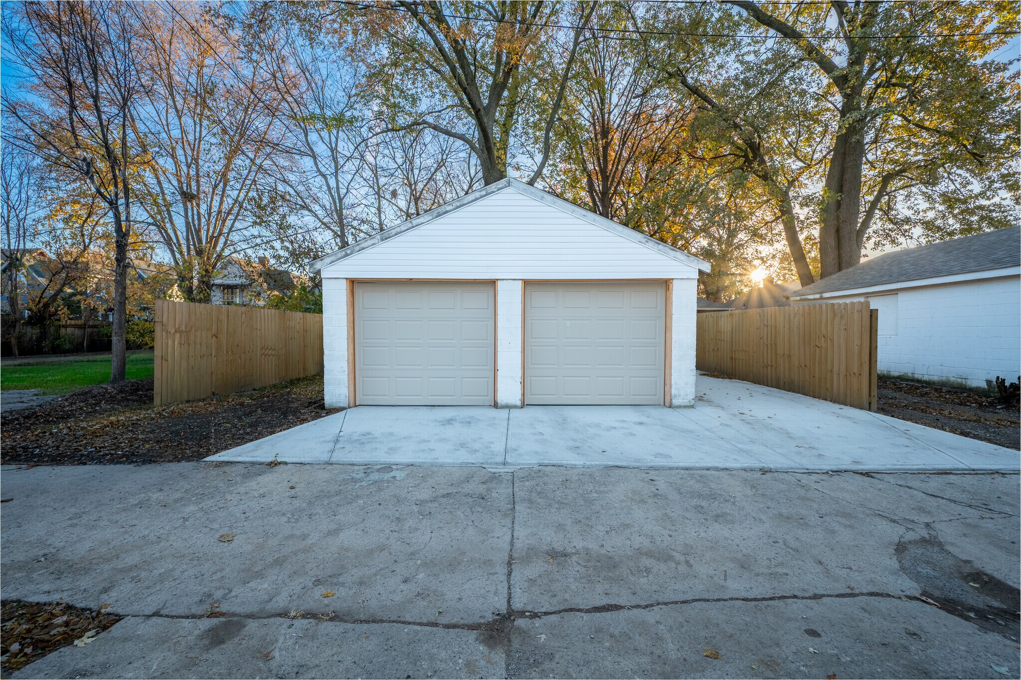 Building Photo - 1120 N Dearborn St