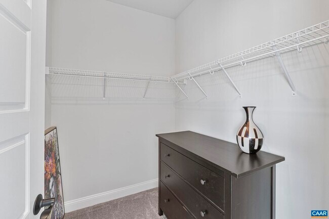 Building Photo - 598 Bleeker St