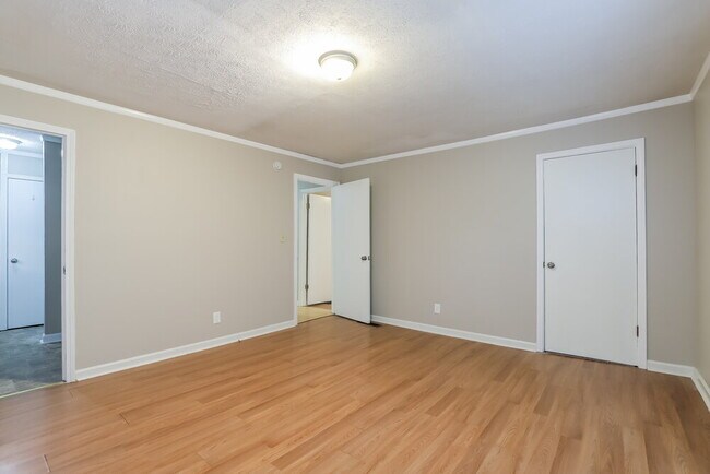 Building Photo - 6540 Akins Way