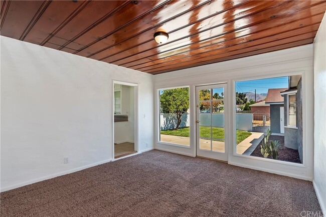 Building Photo - 3495 N Sierra Way