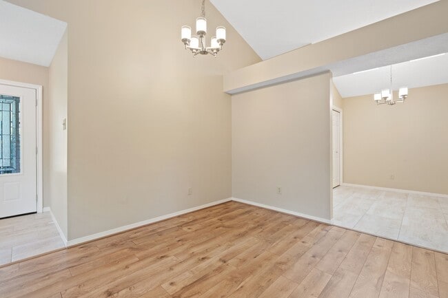 Building Photo - 3411 Valley Gardens Dr