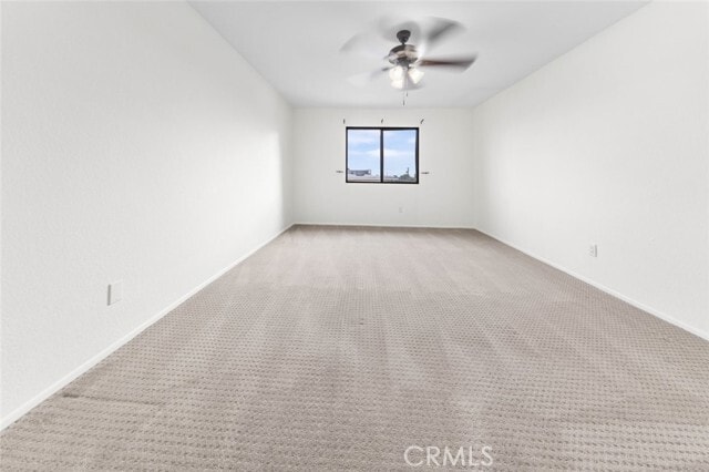 Building Photo - 424 Oak St