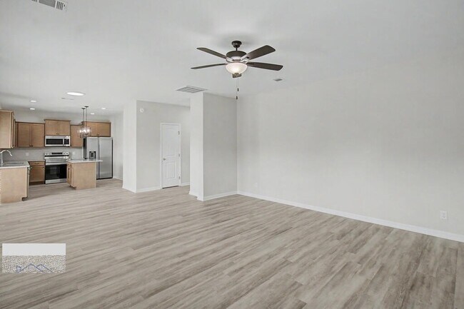 Building Photo - 319 Herty Ln