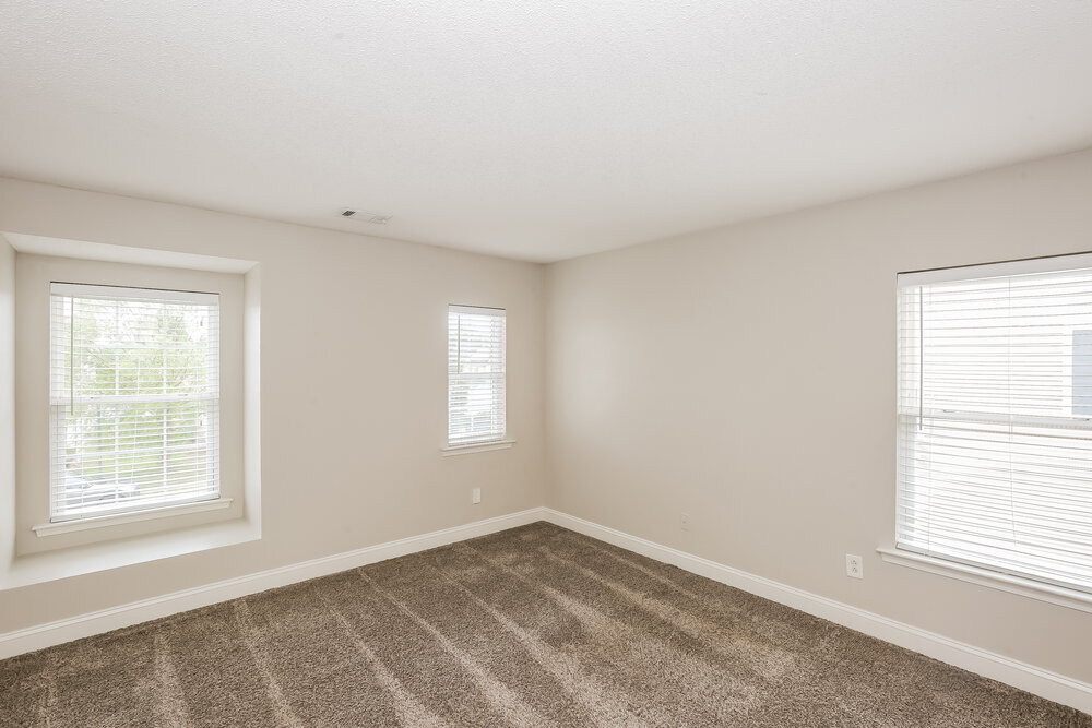 Building Photo - 12615 Cumberland Cove Dr