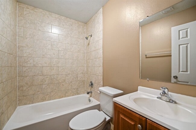 Building Photo - 15431 Bammel Fields Ct