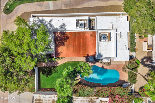 Building Photo - 7602 E Vía Del Reposo