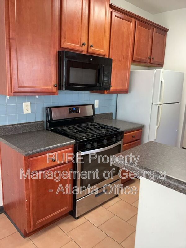 Building Photo - 2418 Centennial Hill Way NW