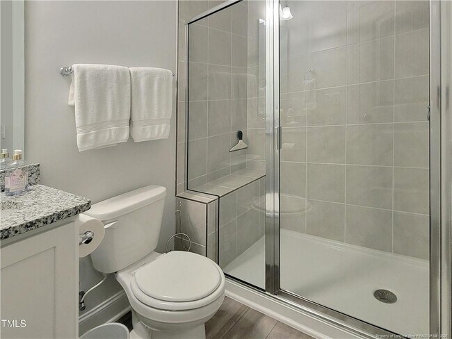 Building Photo - 542 Glenwyck Ct
