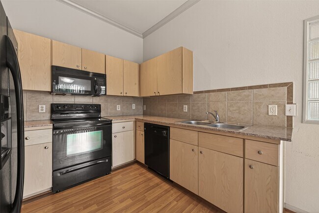 Building Photo - 1441 East St