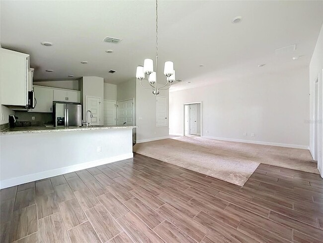 Building Photo - 187 NW 45th Loop