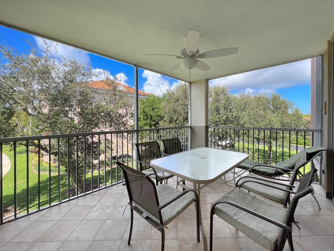 Building Photo - 353 S US Hwy 1